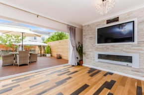 Parkside House with hottub,table tennis